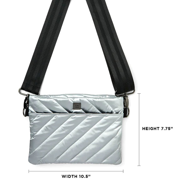 Think Royln Women's Diagonal Bum Bag 2.0, Silver Liquid, PROCESSING  PROCESSING, Diagonal Bum Bag 2.0 - Medium : : Clothing, Shoes &  Accessories