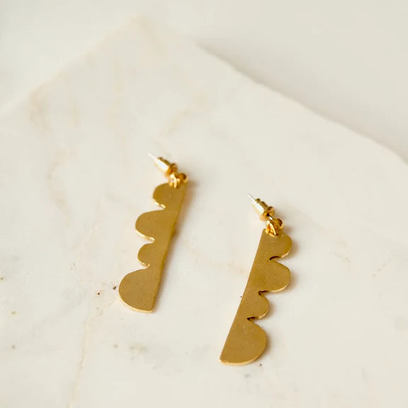Tilly Doro Hills Earrings: Gold