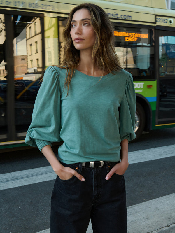 Loren Peasant Tee